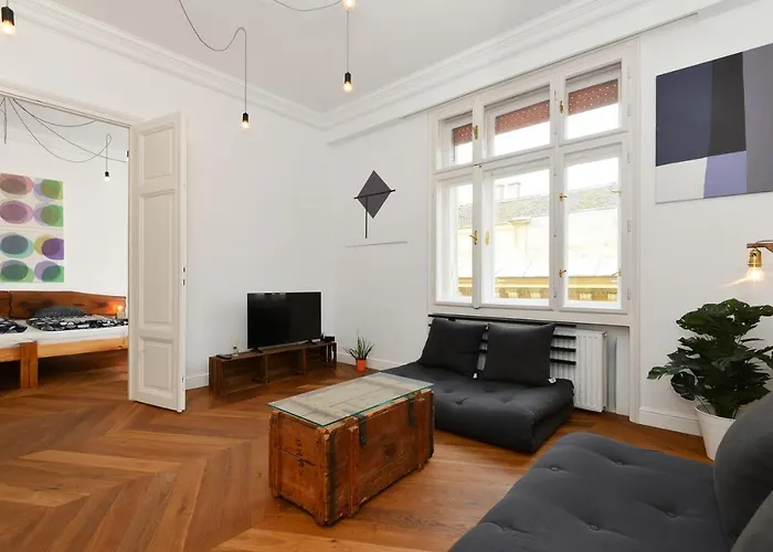Daylight Apartment, The Best Location